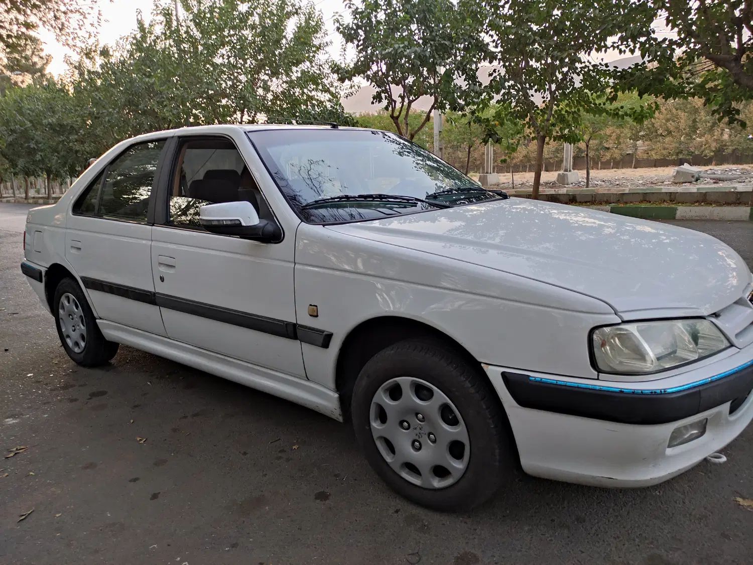پژو پارس سال - 1394