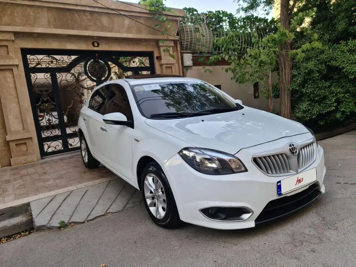 خودرو برلیانس، H320 آگهی ann_20253643