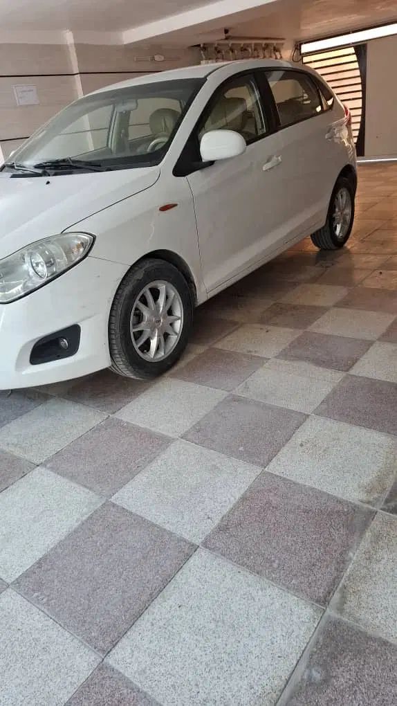 ام وی ام 315 هاچ بک ساده دنده ای - 1392