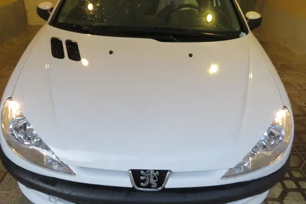 پژو ۲۰۶ صندوق دار v8 - 1398