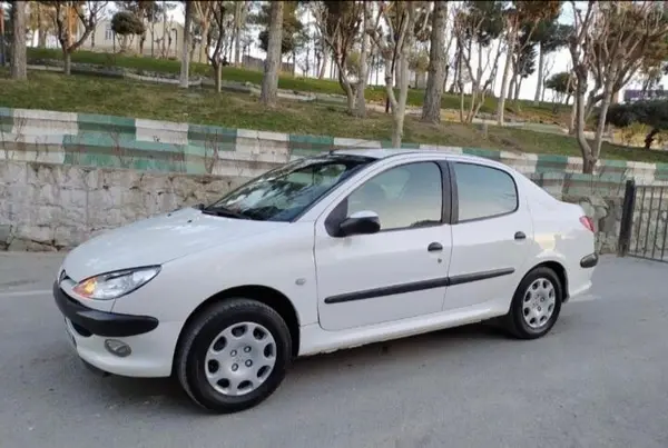 پژو ۲۰۶ صندوق دار v8 - 1389