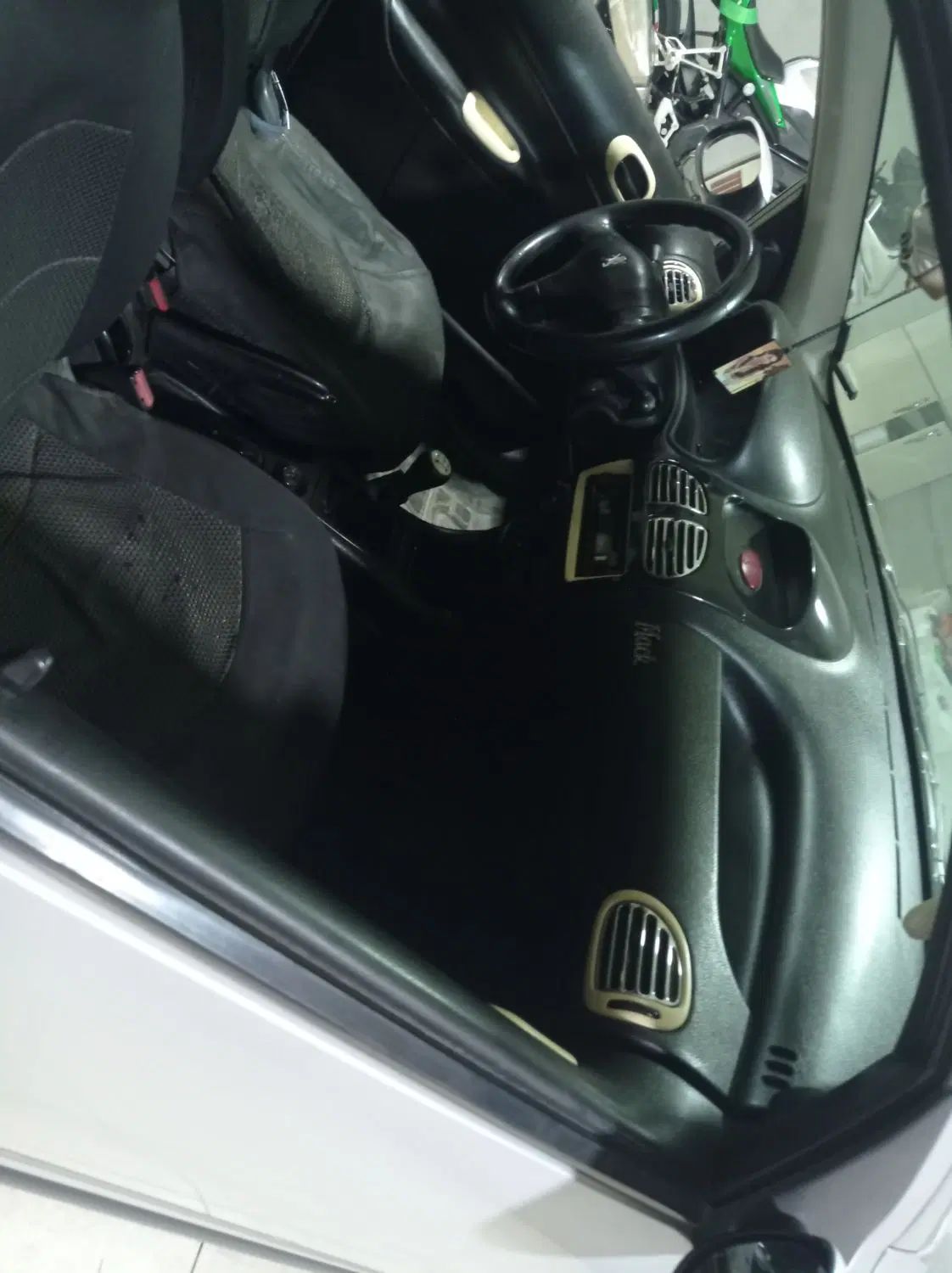 پژو ۲۰۶ صندوق دار v8 - 1385