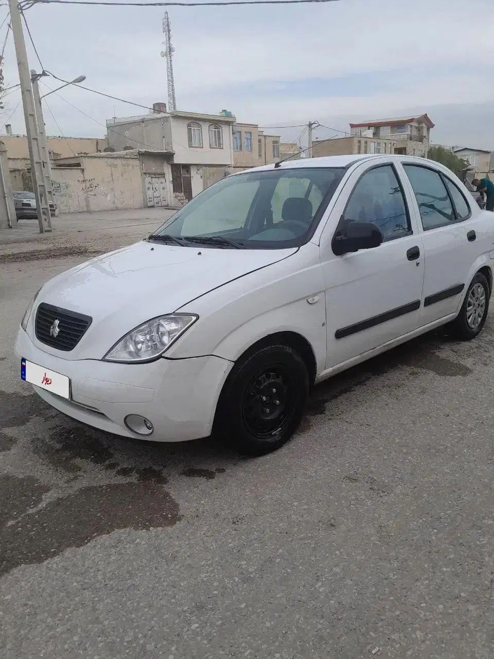 تیبا صندوق دار SX - 1393