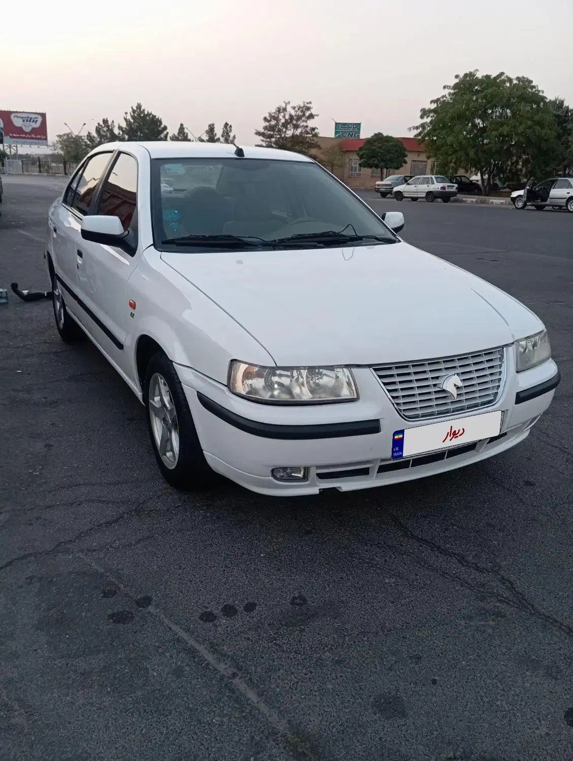 سمند LX XU7 - 1390