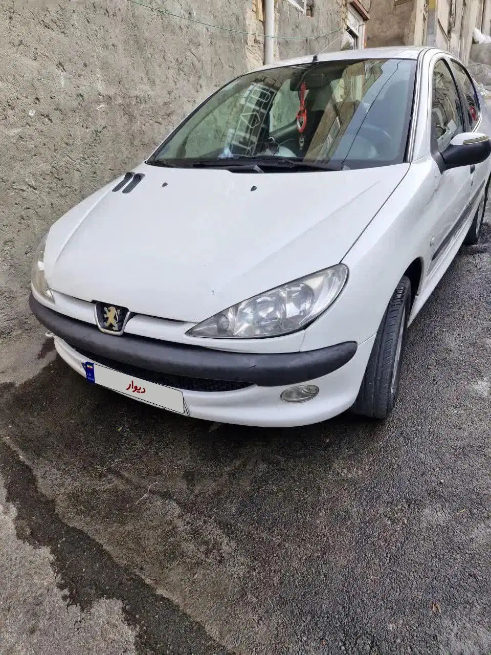 پژو ۲۰۶ صندوق دار v8 - 1389
