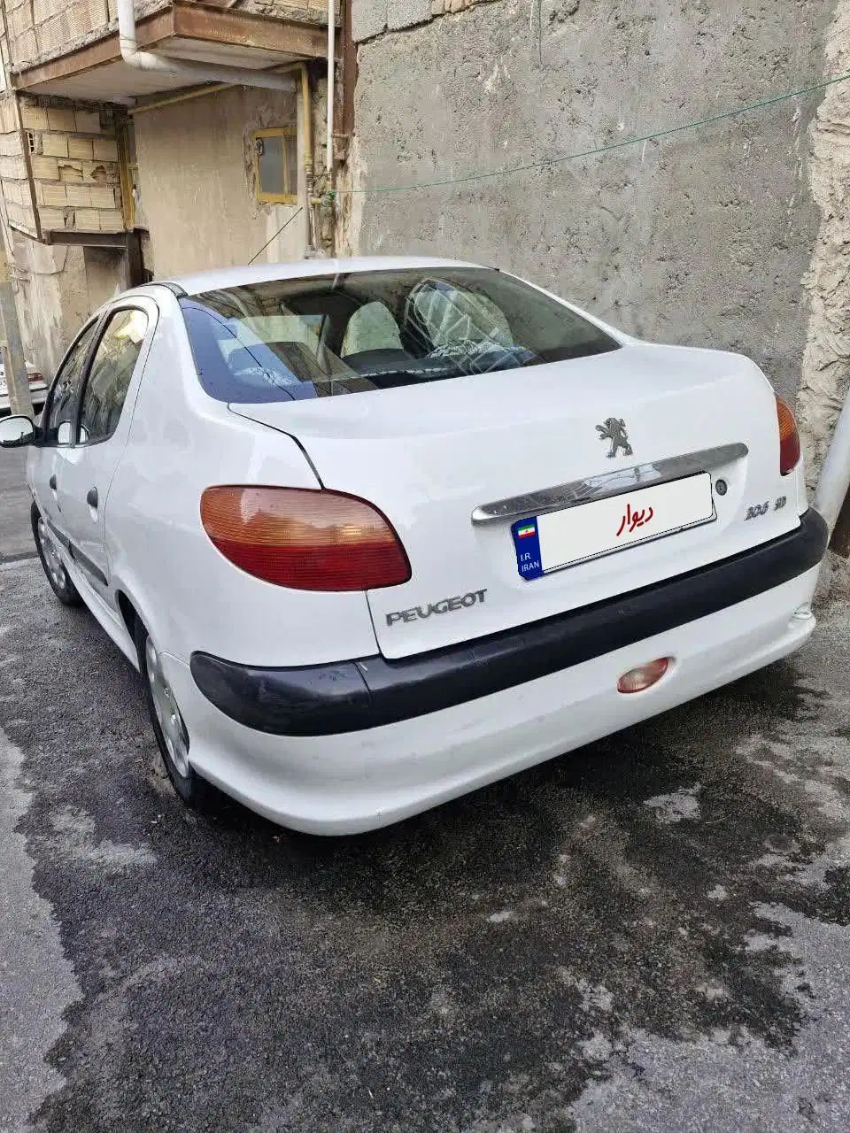 پژو ۲۰۶ صندوق دار v8 - 1389