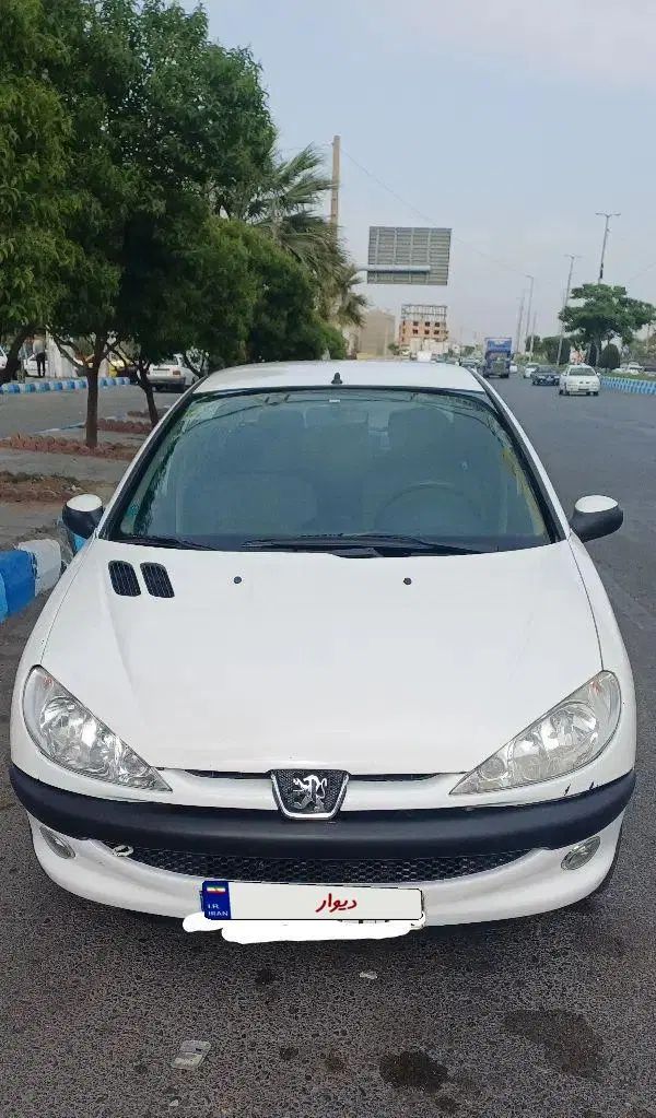 پژو ۲۰۶ صندوق دار v8 - 1395