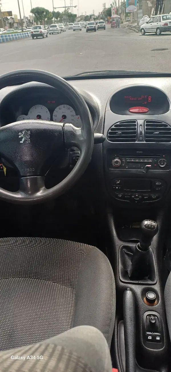 پژو ۲۰۶ صندوق دار v8 - 1395