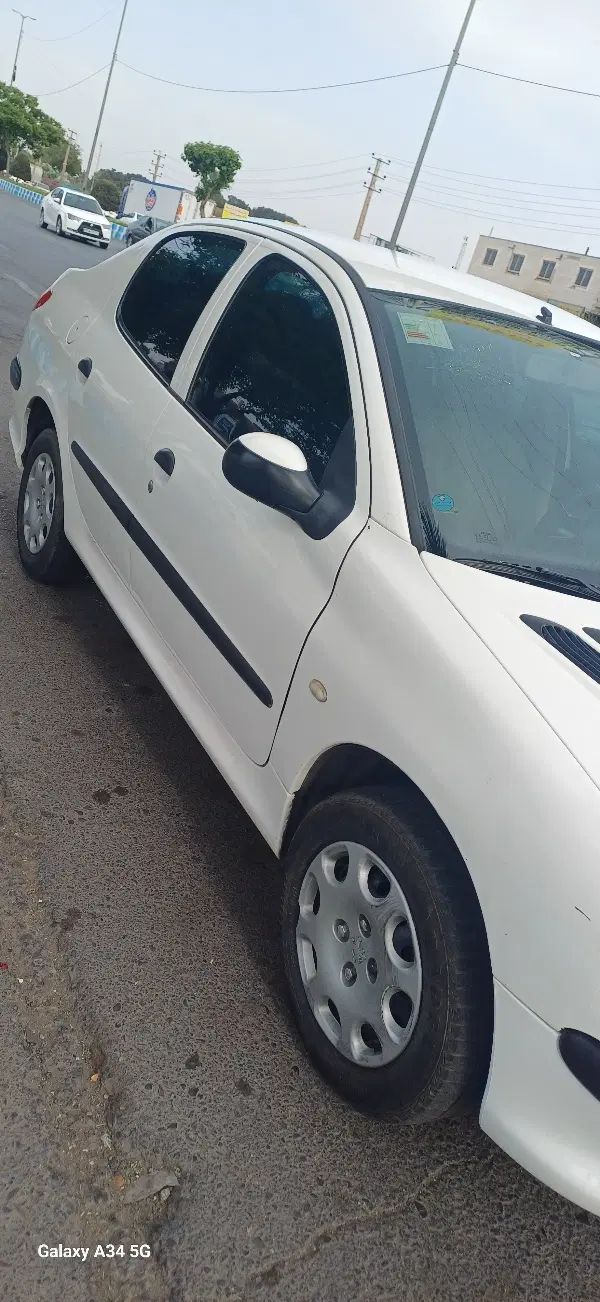 پژو ۲۰۶ صندوق دار v8 - 1395