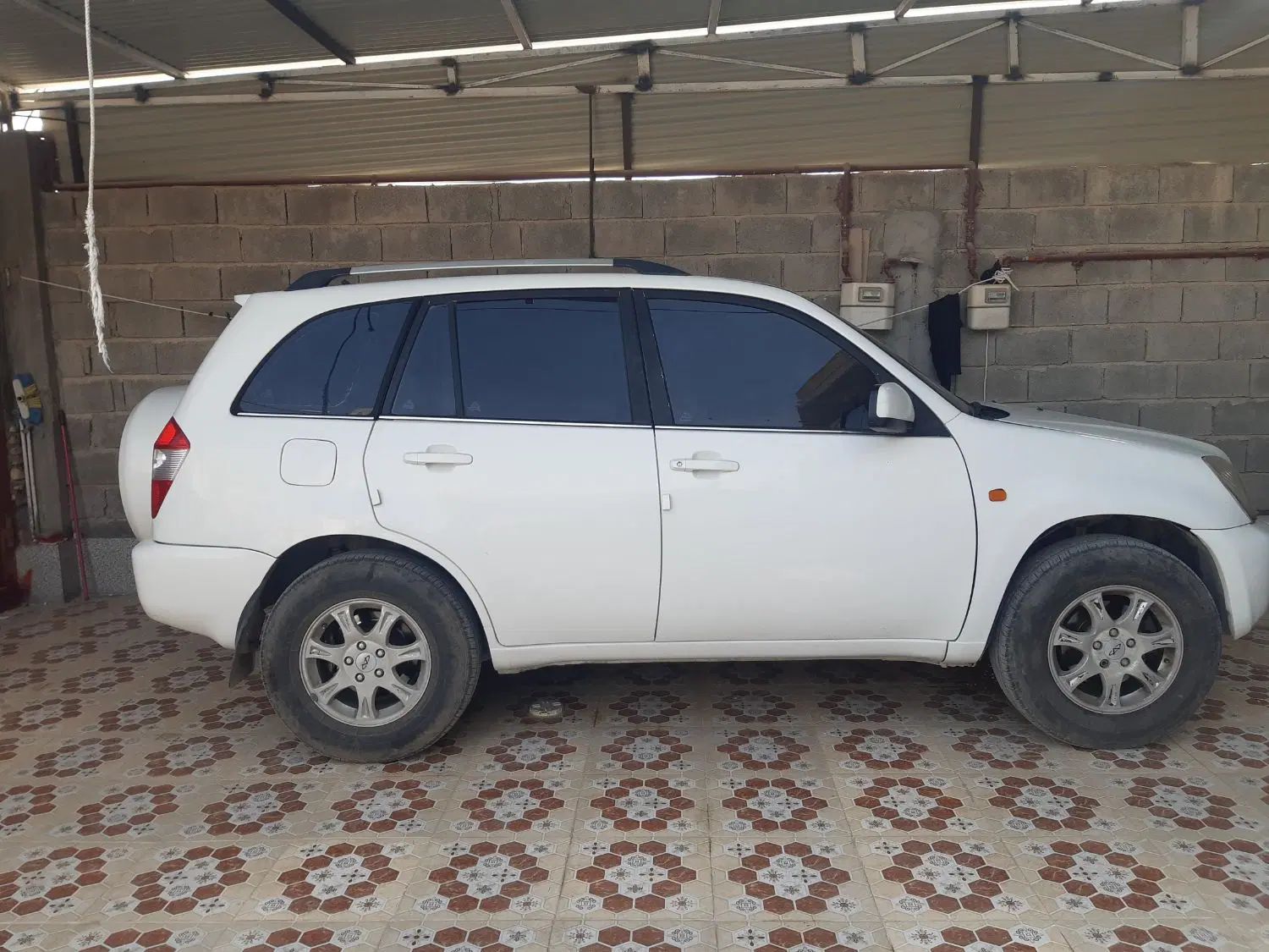 ام وی ام X33 دنده‌ای ساده - 1393