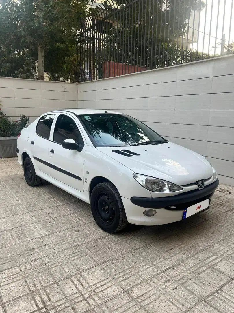 پژو ۲۰۶ صندوق دار v8 - 1395