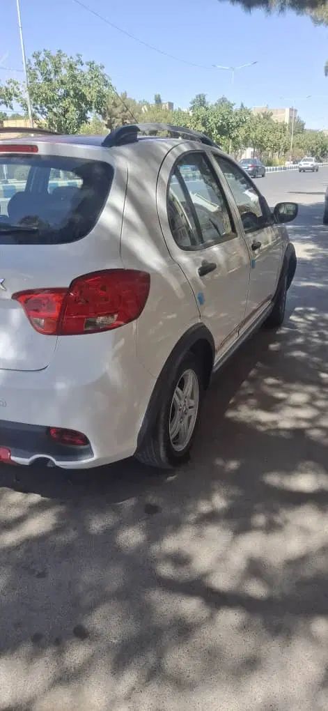 کوییک R دنده‌ای - 1399
