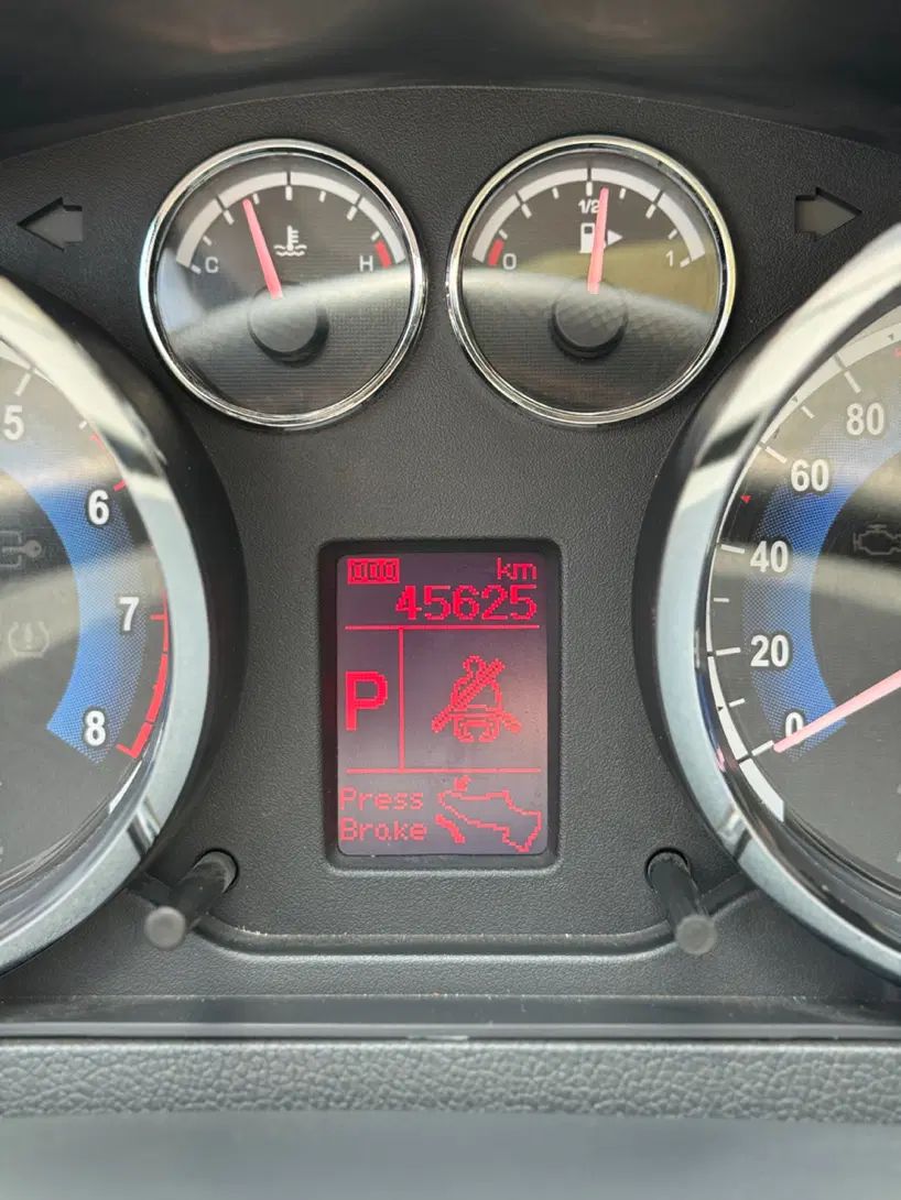 دنا پلاس توربو 6 دنده - 1400