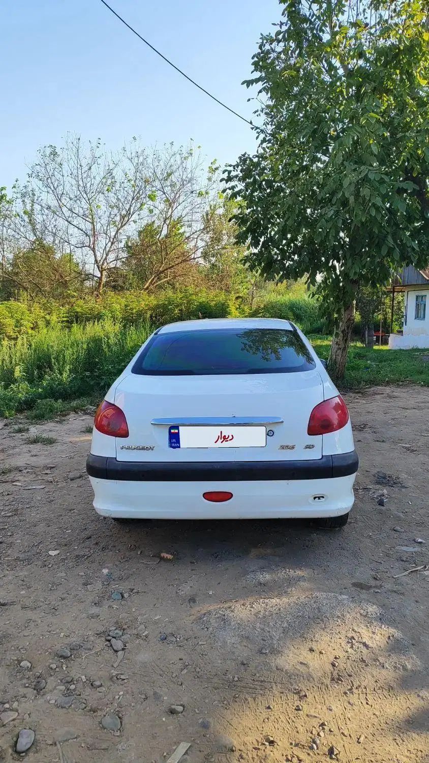 پژو ۲۰۶ صندوق دار v8 - 1395