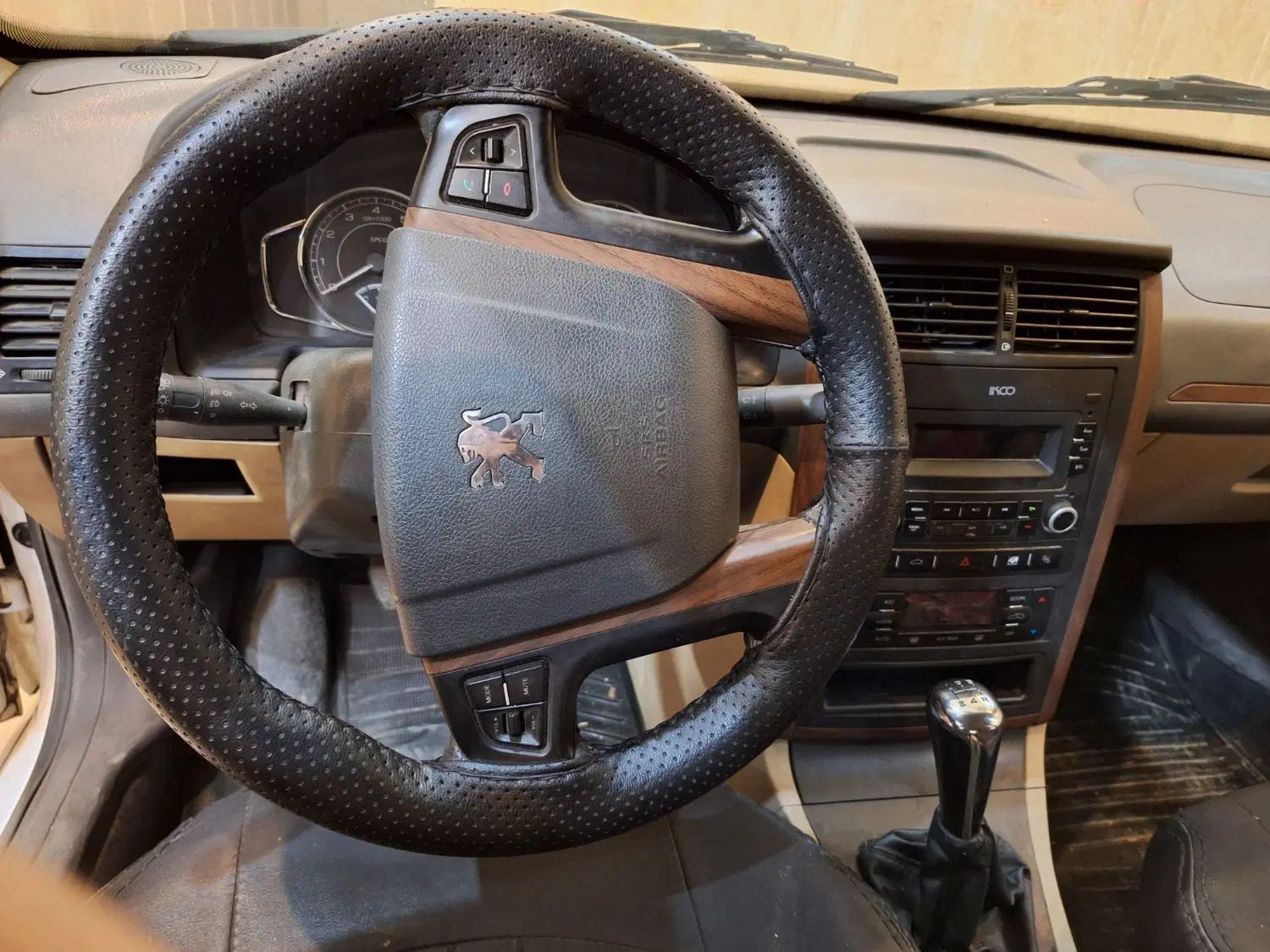 پژو پارس LX - 1400