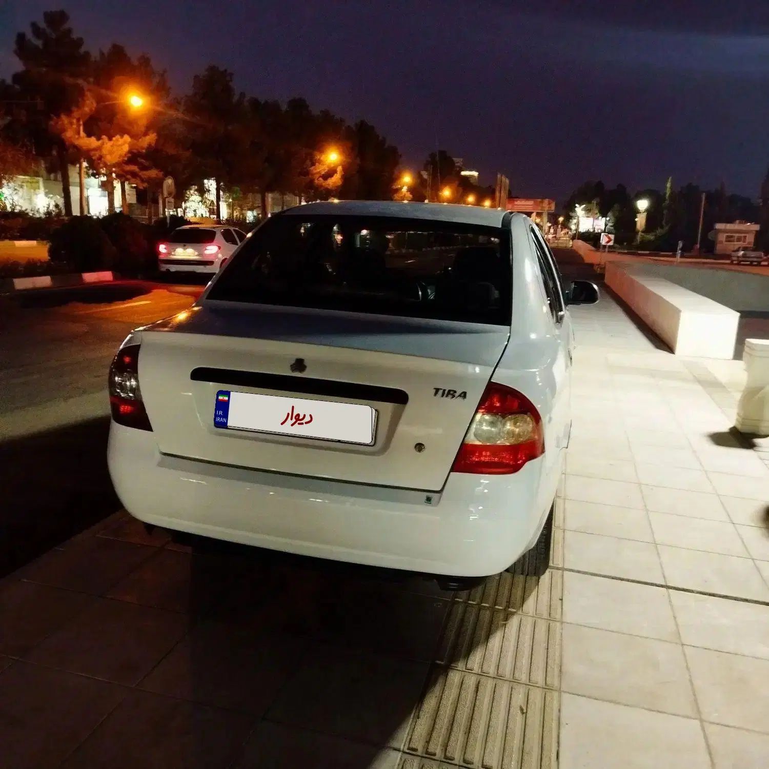 تیبا صندوق دار SX - 1400