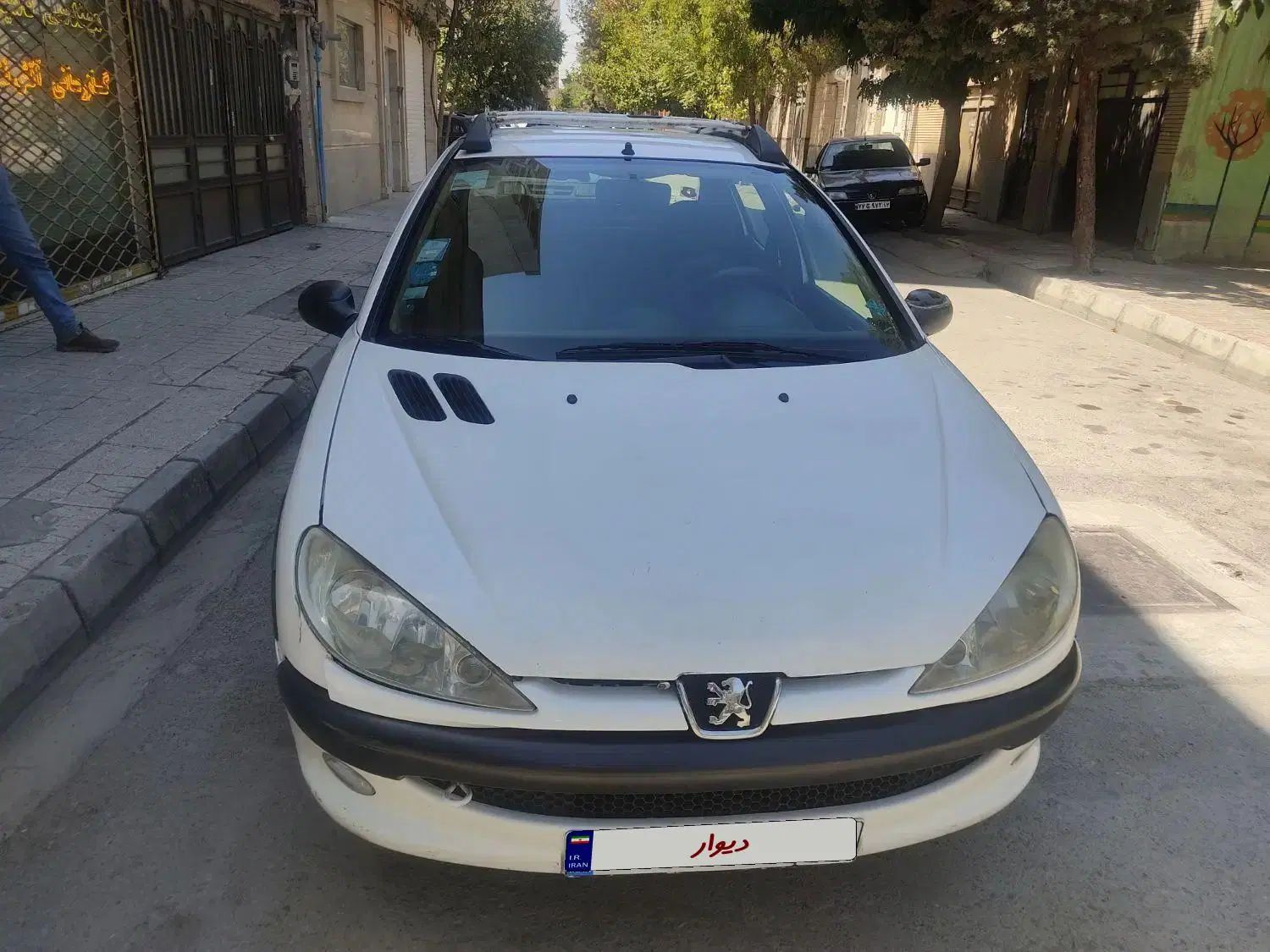 پژو ۲۰۶ صندوق دار v1 - 1390