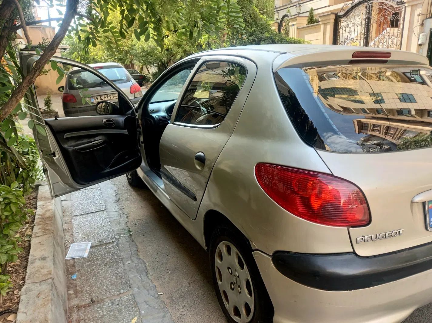 پژو 206 تیپ 4 - 1381