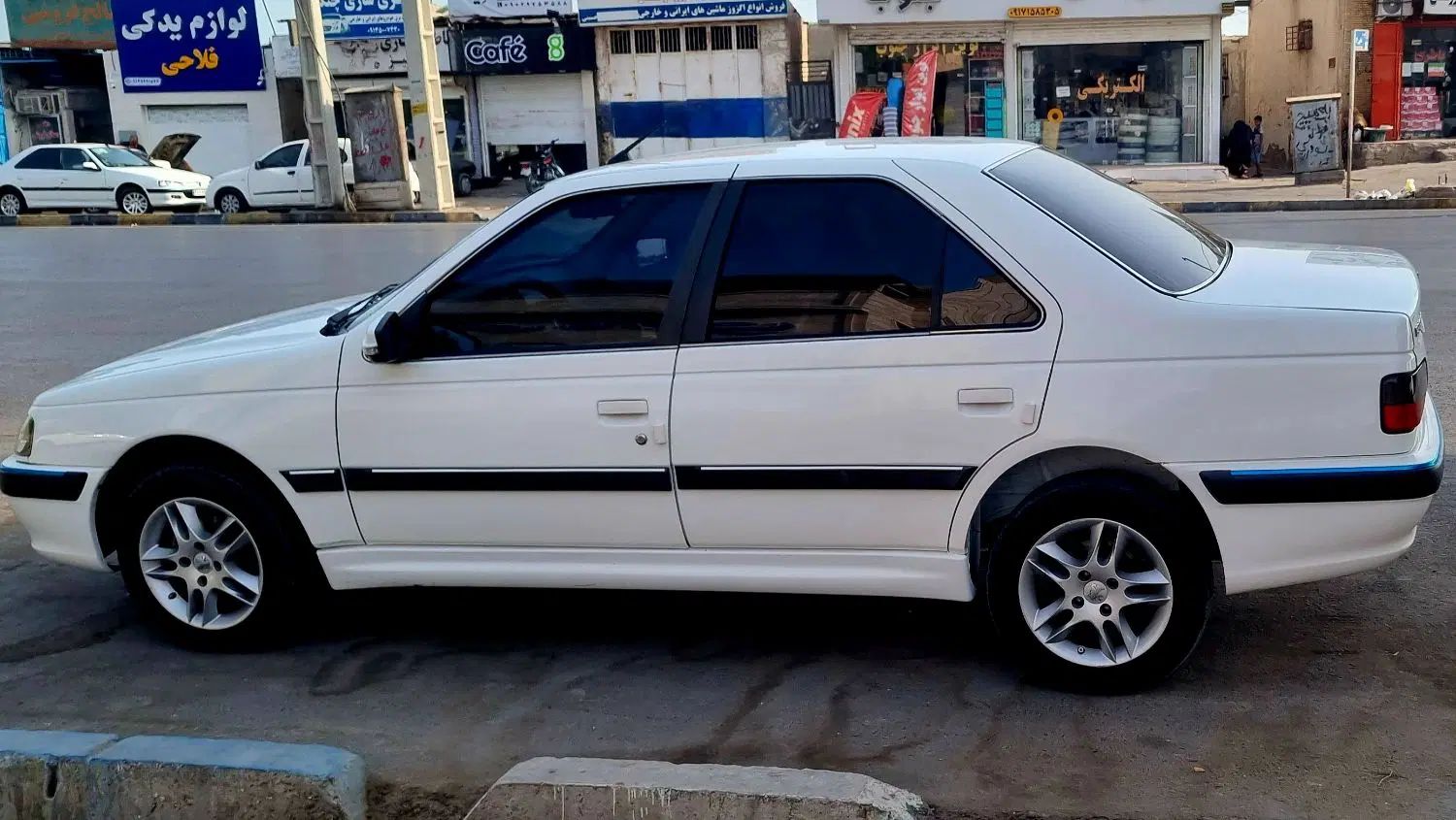 پژو پارس ELX-XU7P سفارشی - 1402