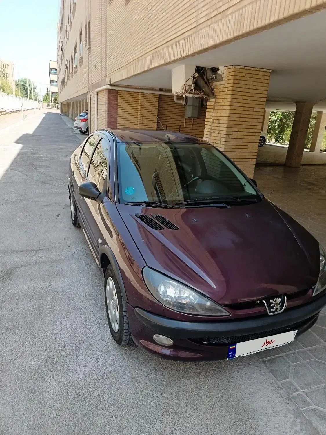 پژو ۲۰۶ صندوق دار v1 - 1388