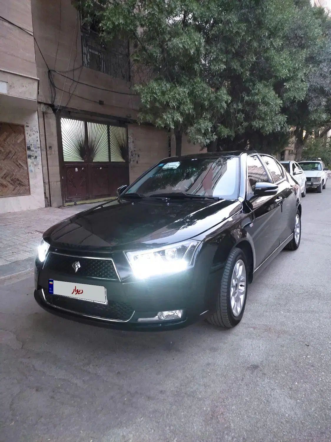 دنا پلاس توربو اتوماتیک - 1402