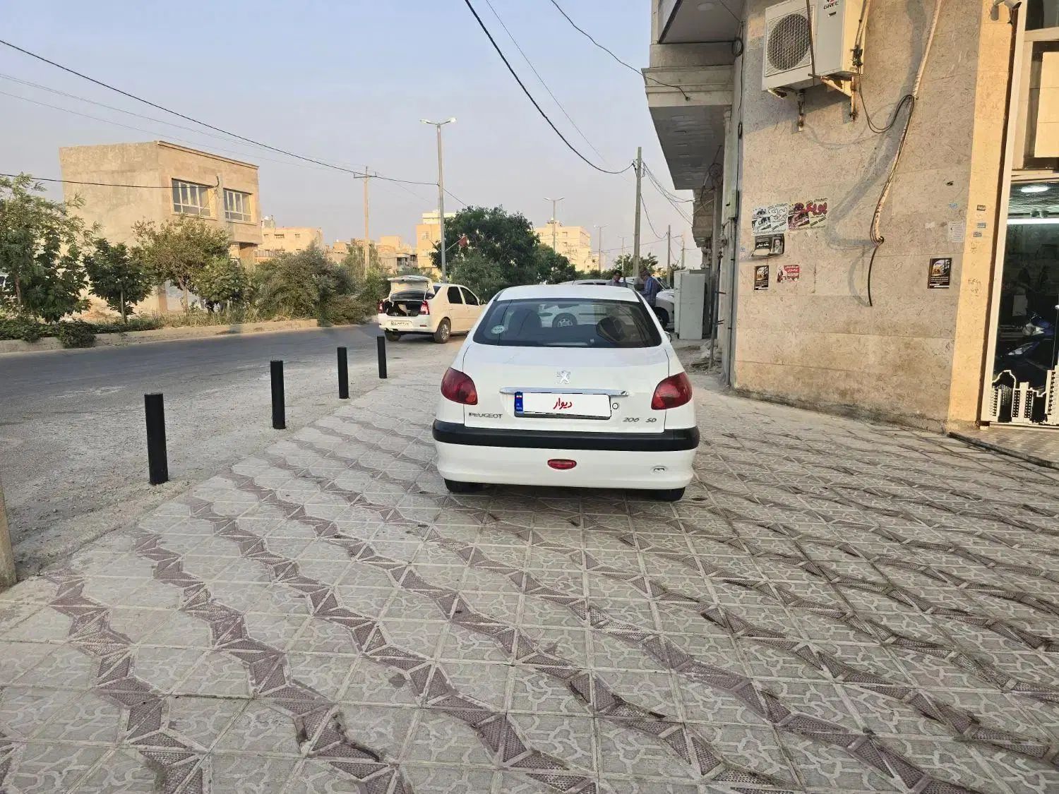 پژو ۲۰۶ صندوق دار v8 - 1399