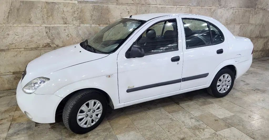 تیبا صندوق دار SX - 1393