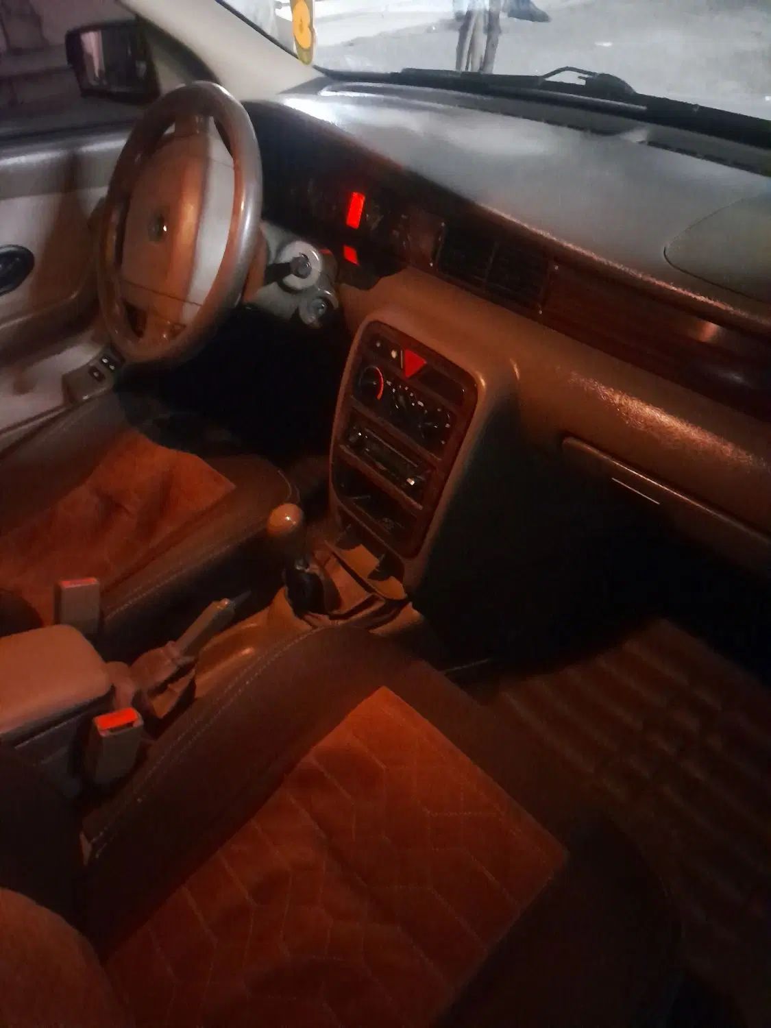 سمند LX XU7 - 1395