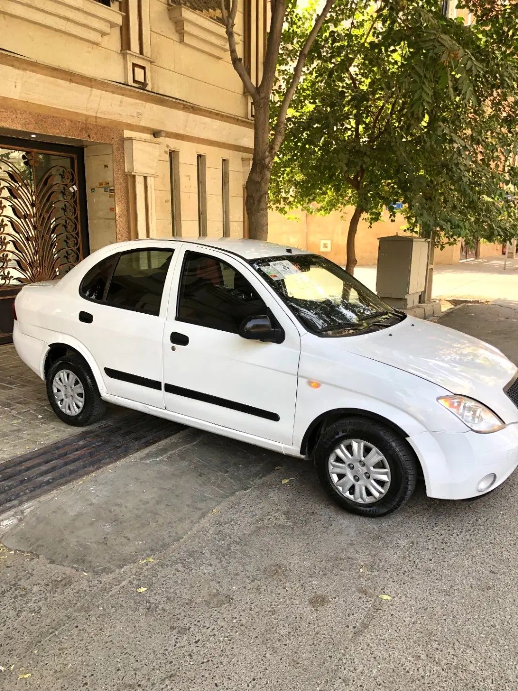 تیبا صندوق دار SX - 1395