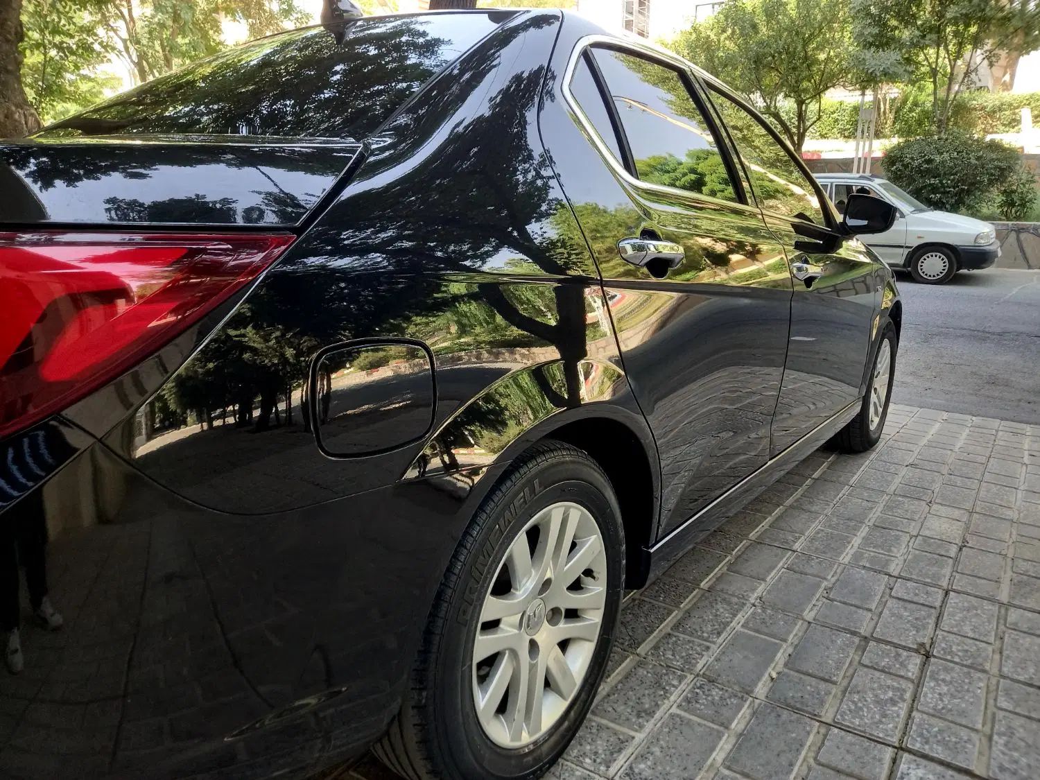 دنا پلاس ۵ دنده EF7 - 1397