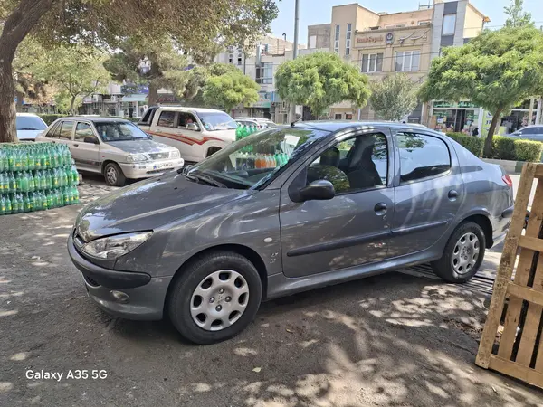 پژو ۲۰۶ صندوق دار v8 - 1397