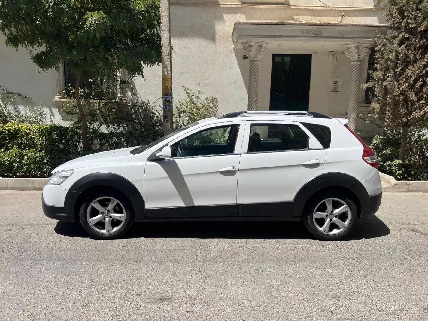 دانگ فنگ H30 کراس اتوماتیک - 1397