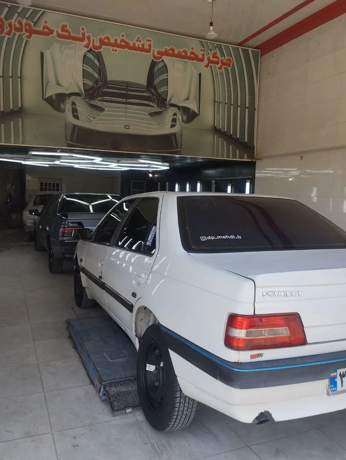 پژو 405 SLX بنزینی TU5 - 1390