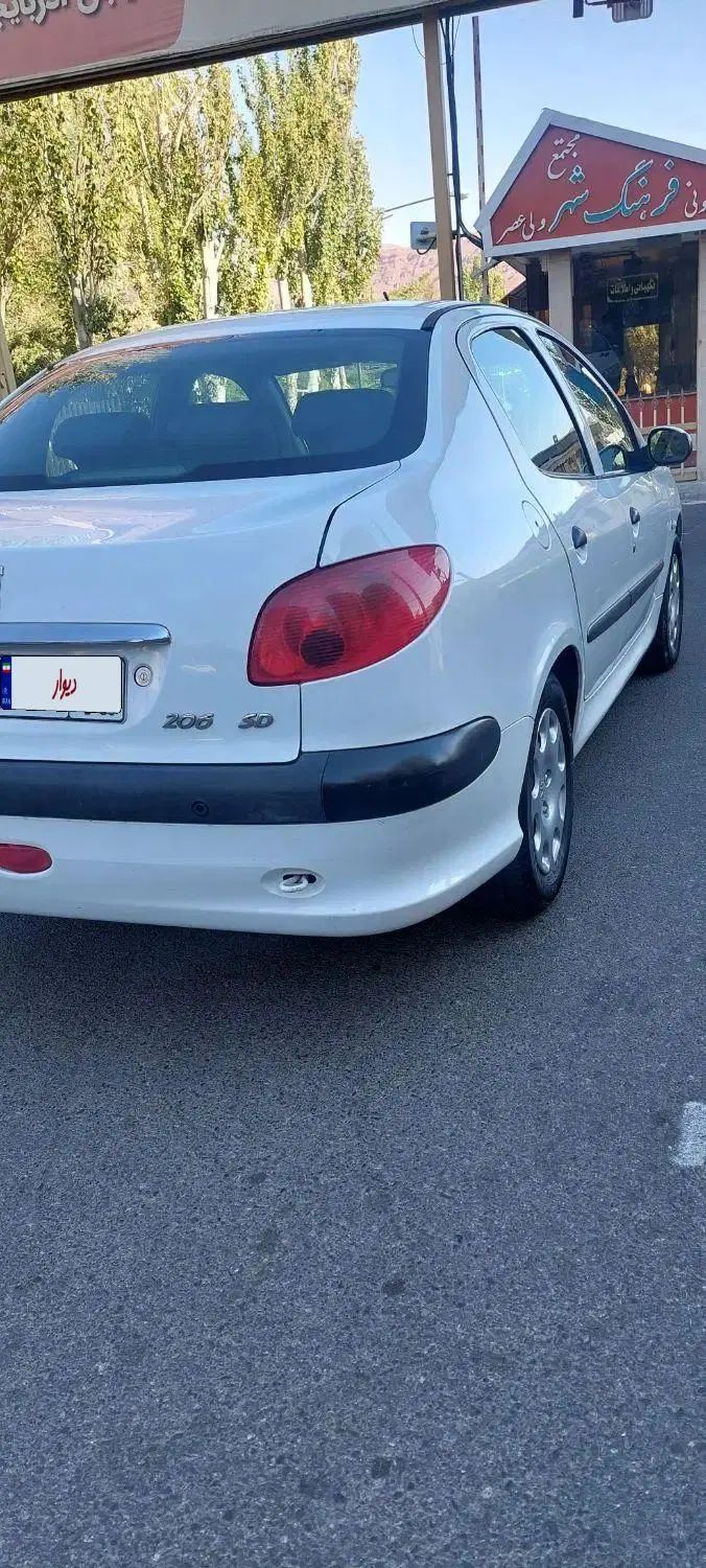 پژو ۲۰۶ صندوق دار v8 - 1395