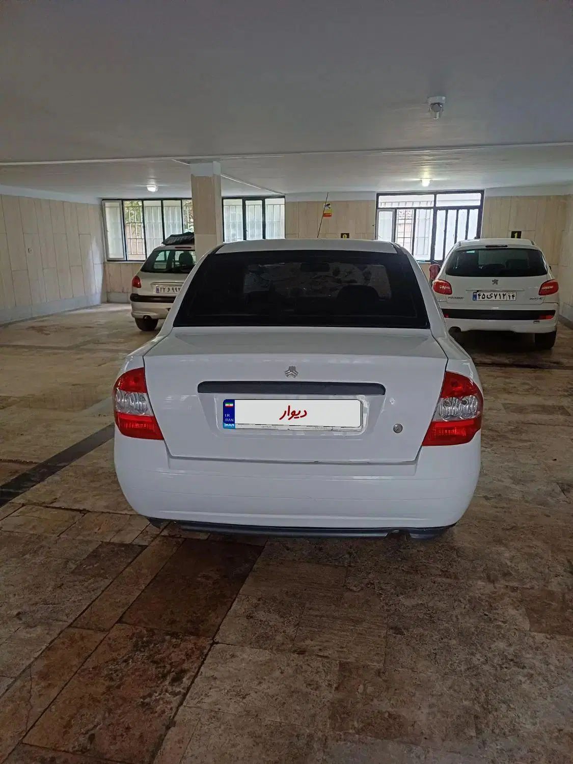 تیبا صندوق دار SX - 1396