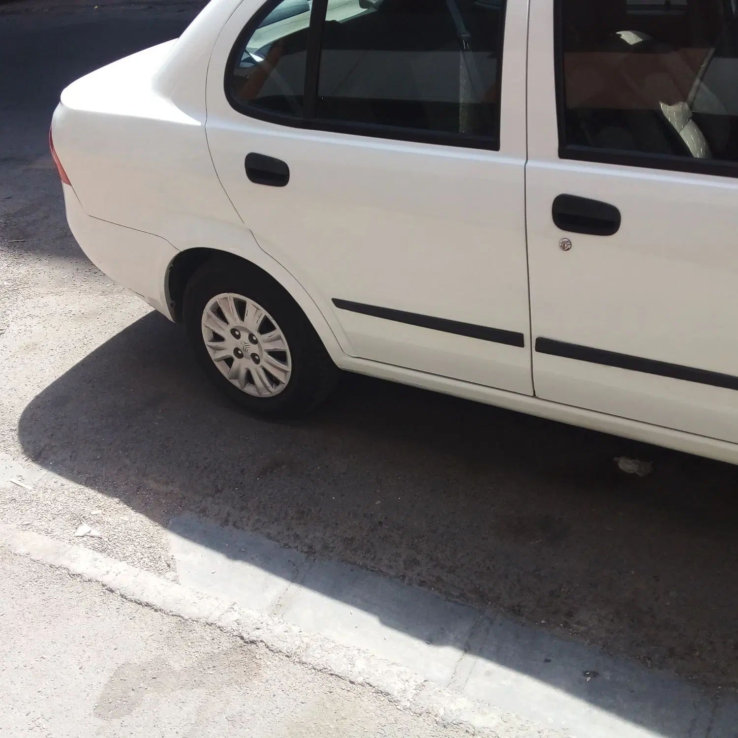 تیبا صندوق دار SX - 1398