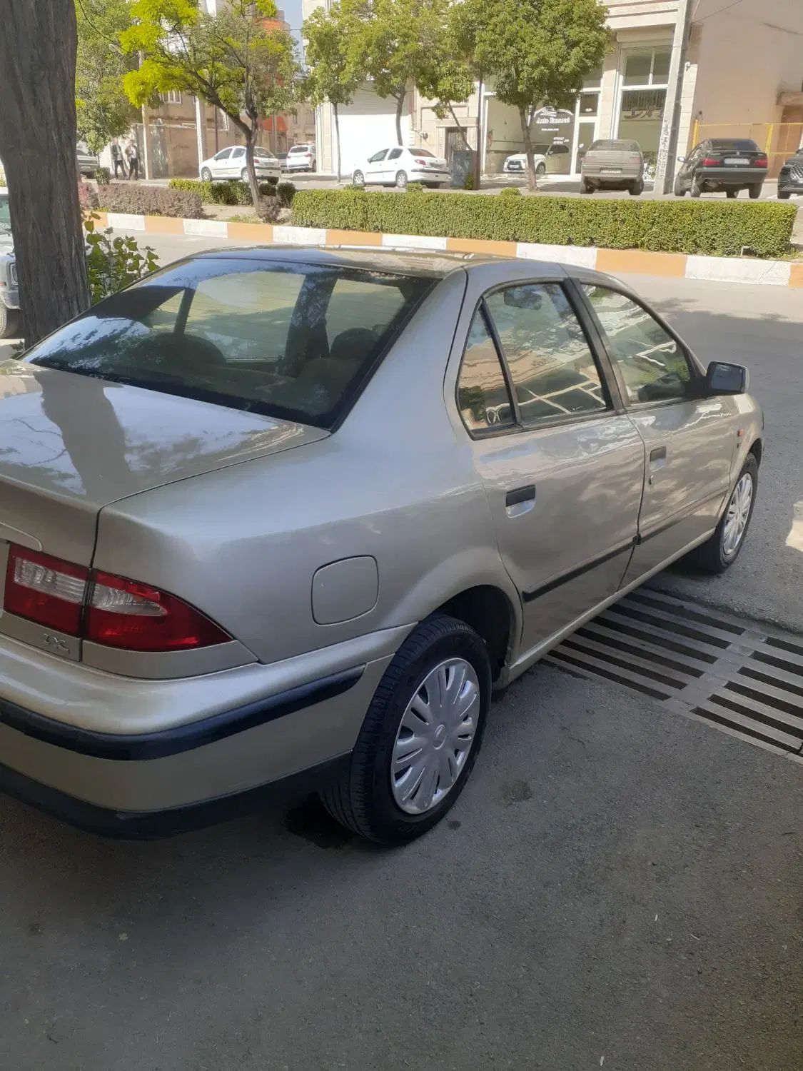 سمند LX XU7 - 1385