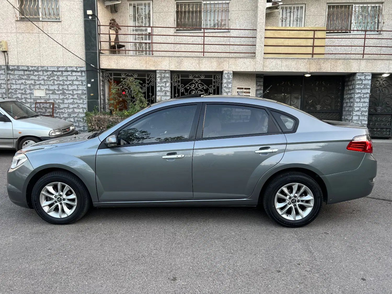 برلیانس H330 اتوماتیک 1500 - 1395