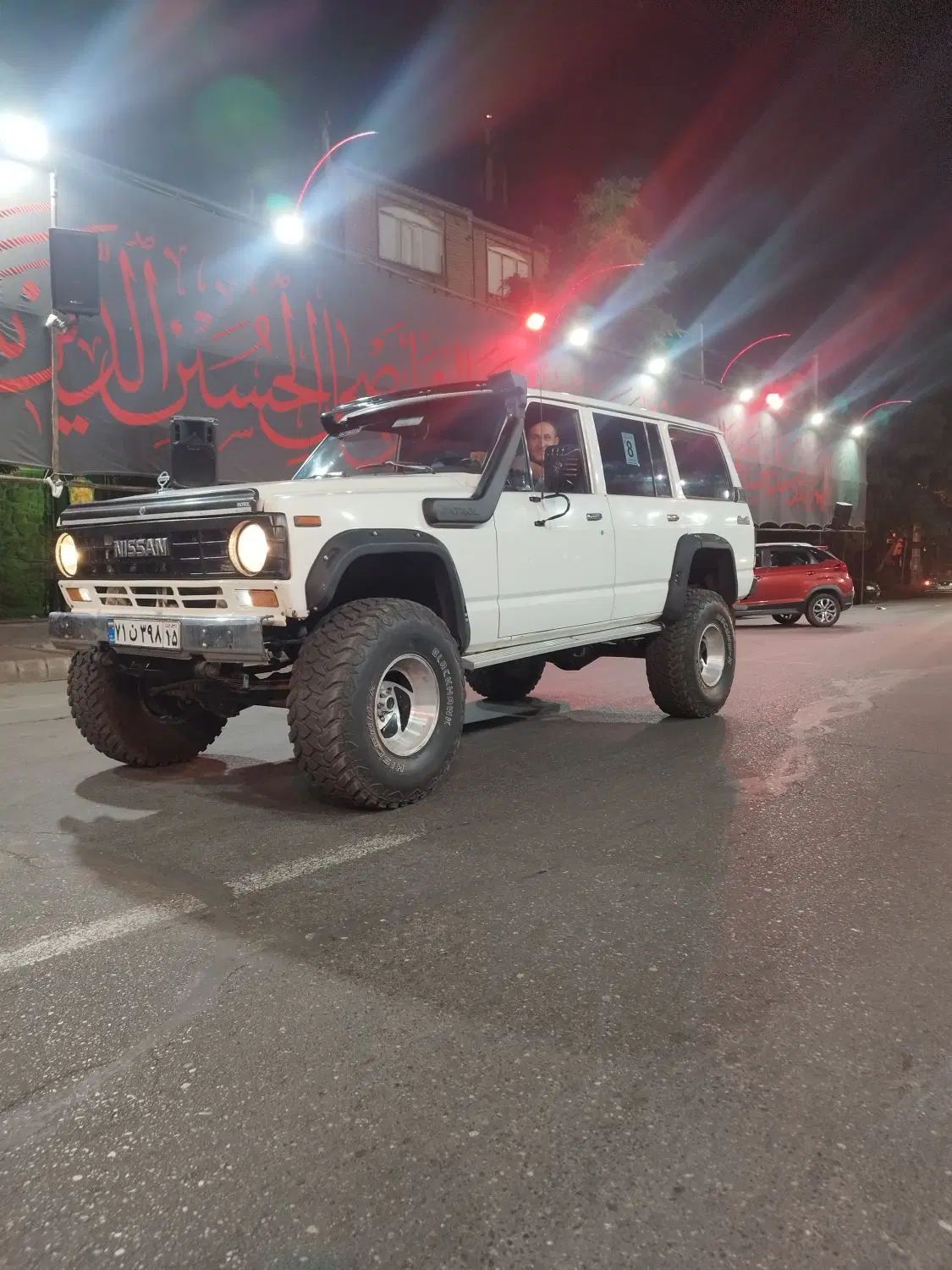 نیسان پاترول چهار درب 6 سیلندر - 1372