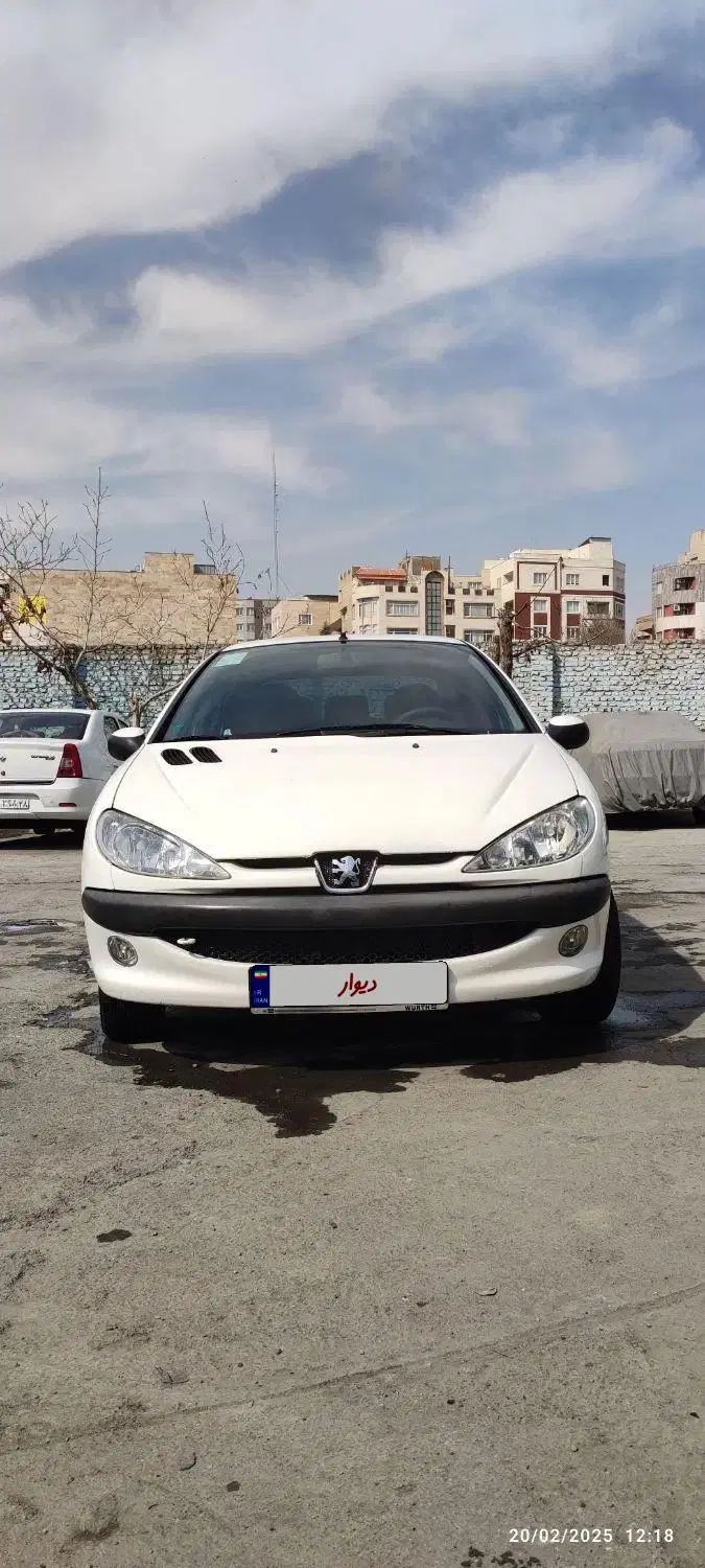 پژو ۲۰۶ صندوق دار v8 - 1397
