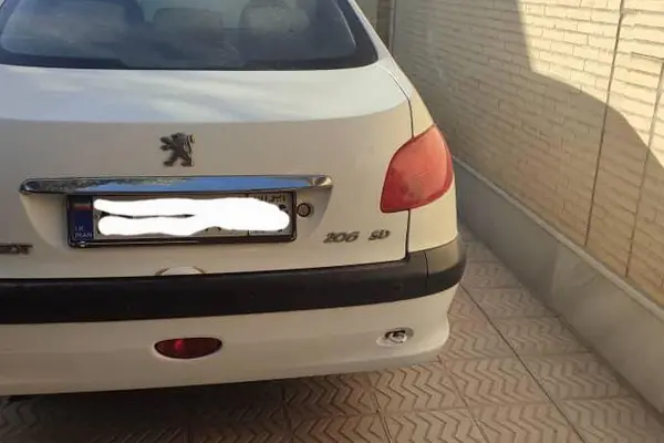 پژو ۲۰۶ صندوق دار v8 - 1390