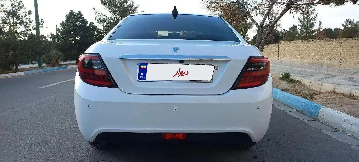 دنا پلاس ۵ دنده EF7 - 1402