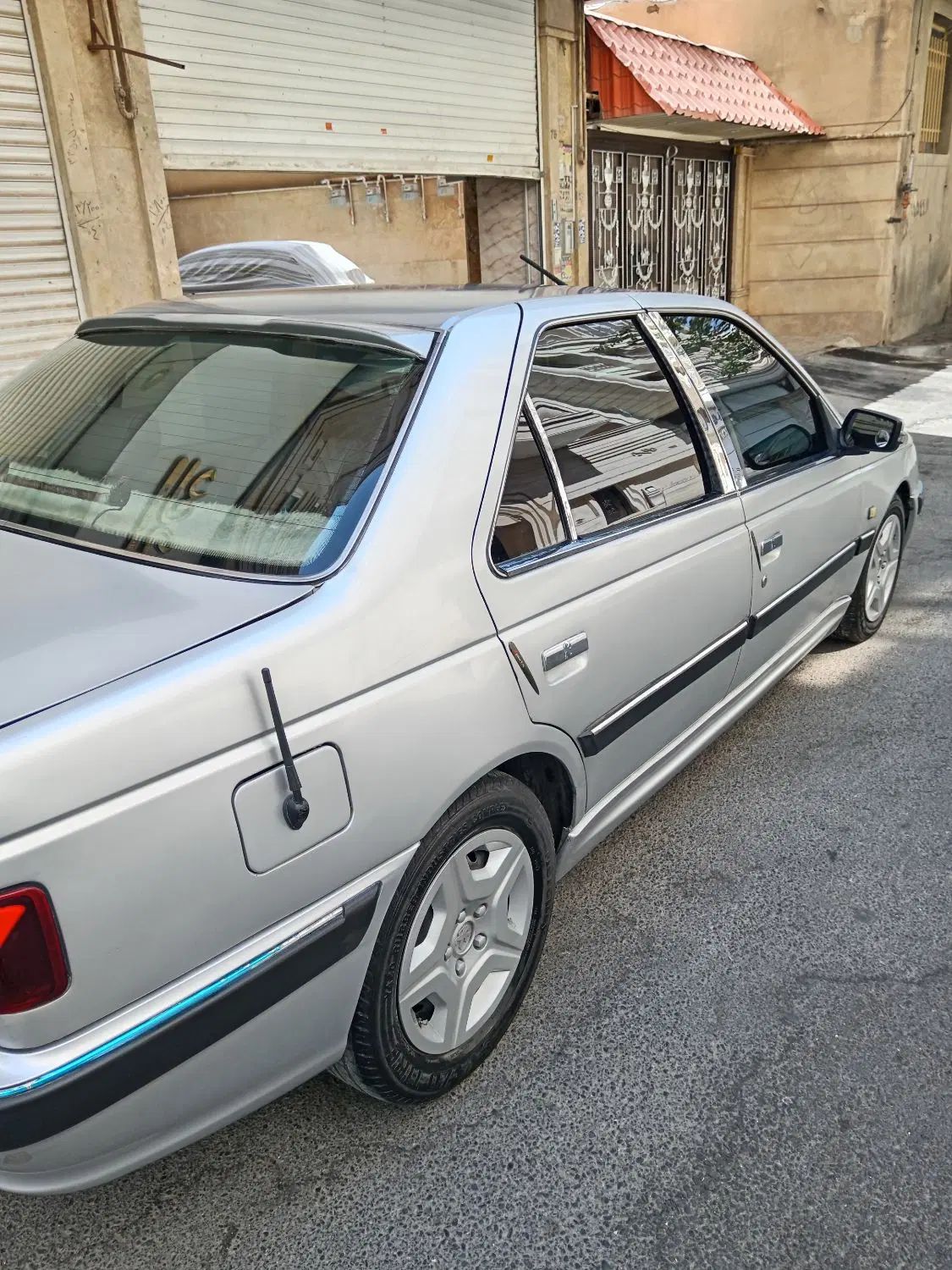 پژو پارس XU7ساده - 1384