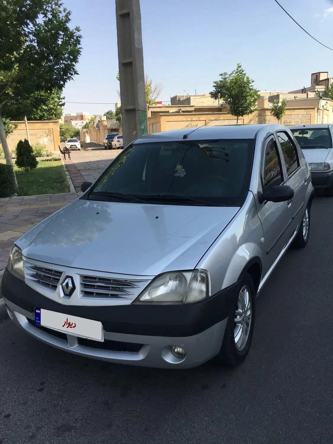 خودرو رنو، تندر 90 آگهی ann_20259662