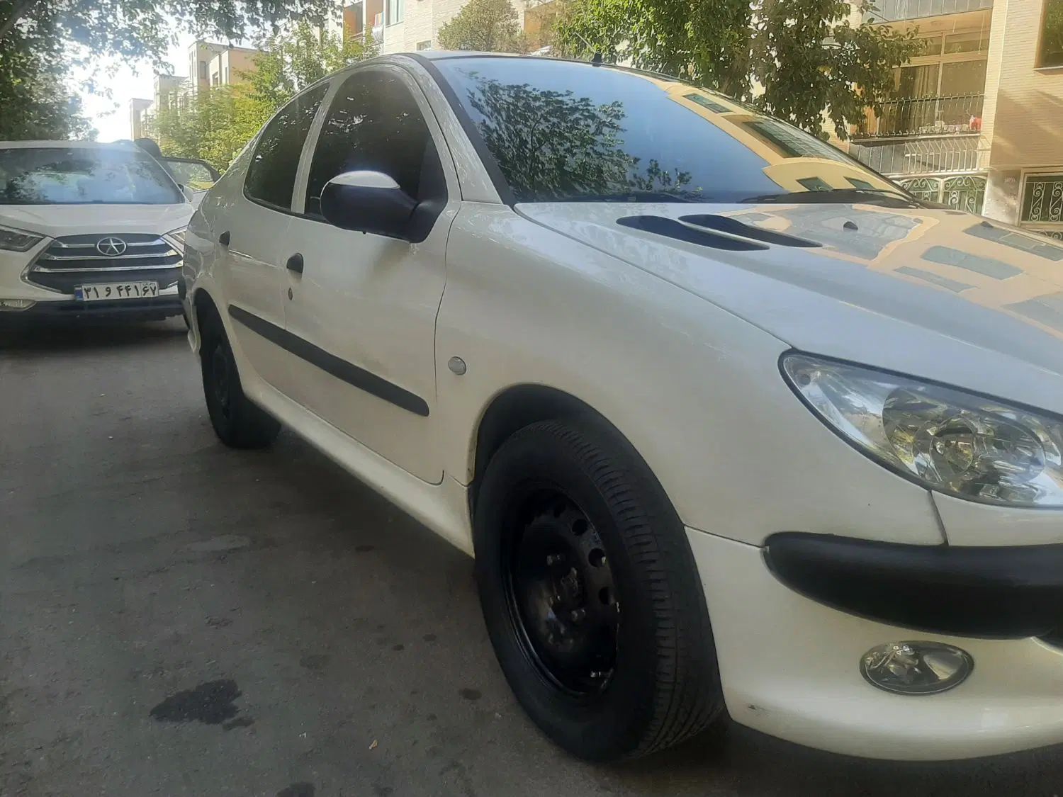 پژو ۲۰۶ صندوق دار v8 - 1393