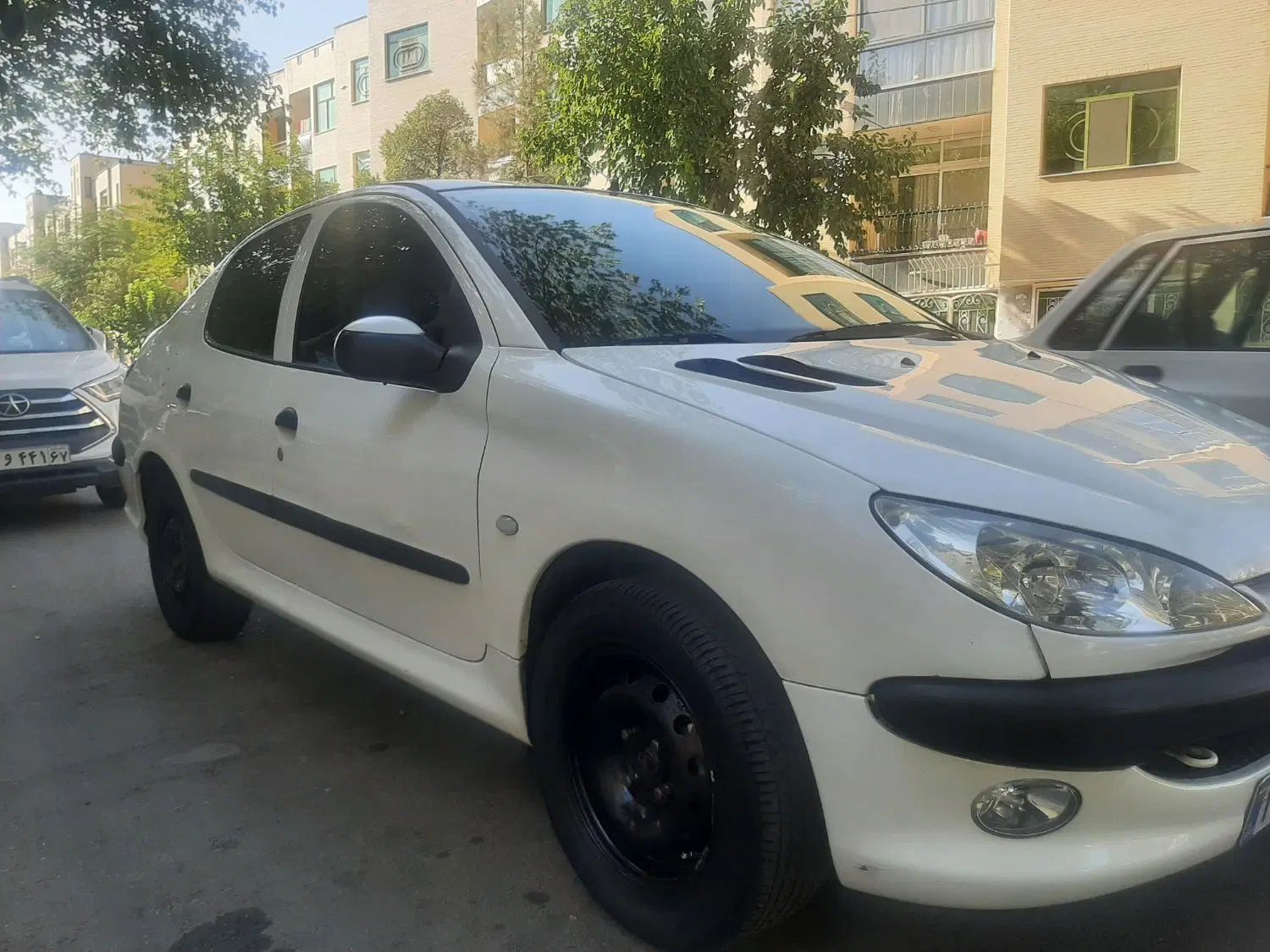 پژو ۲۰۶ صندوق دار v8 - 1393