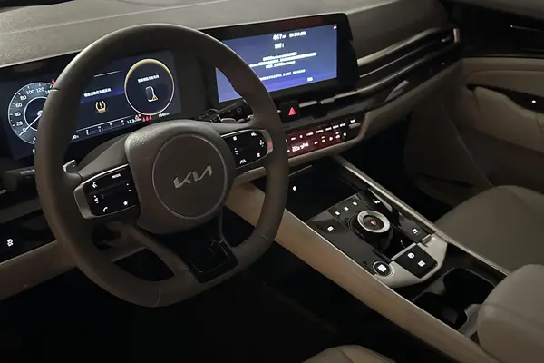 کیا اسپورتیج توربو 2000cc - 2024