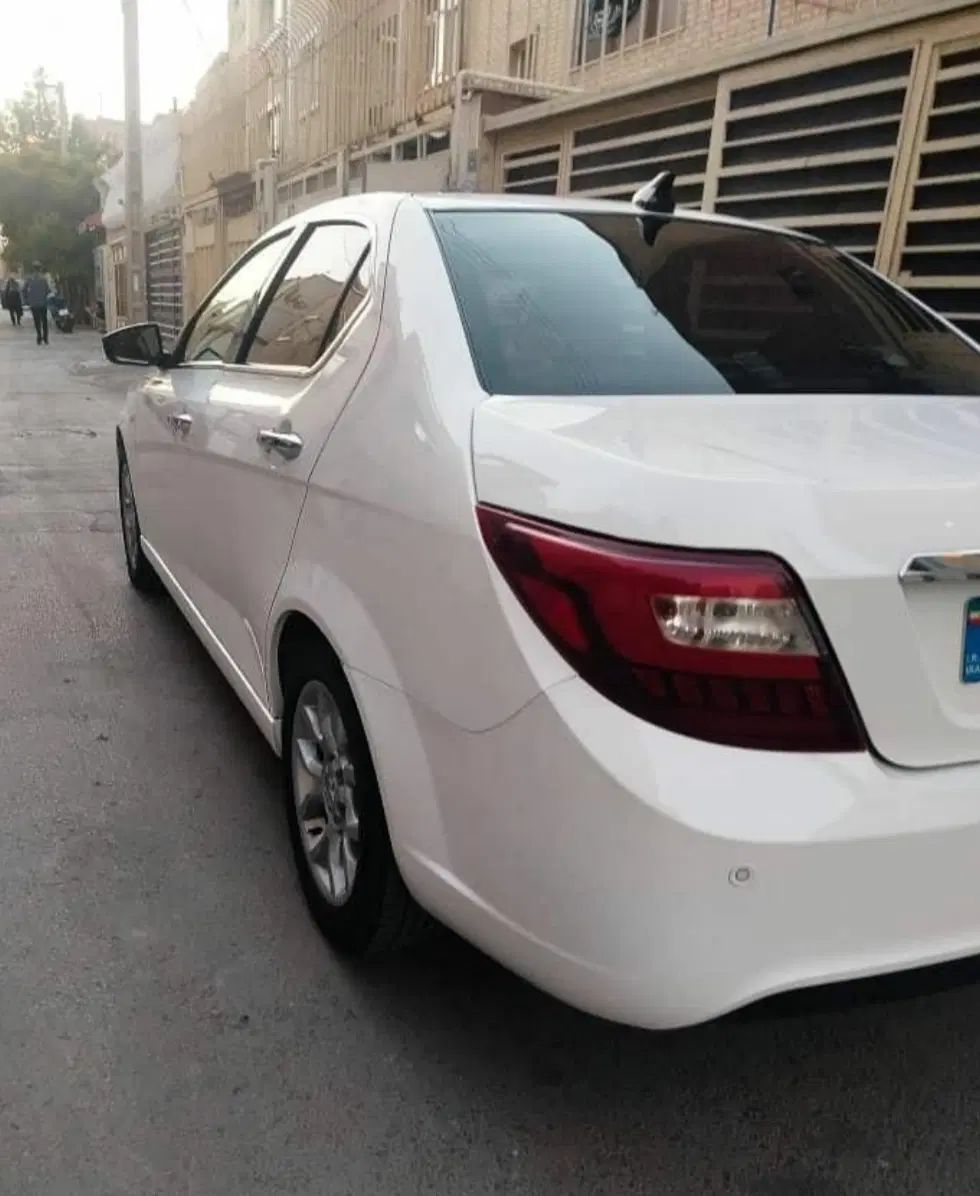 دنا پلاس توربو اتوماتیک - 1401
