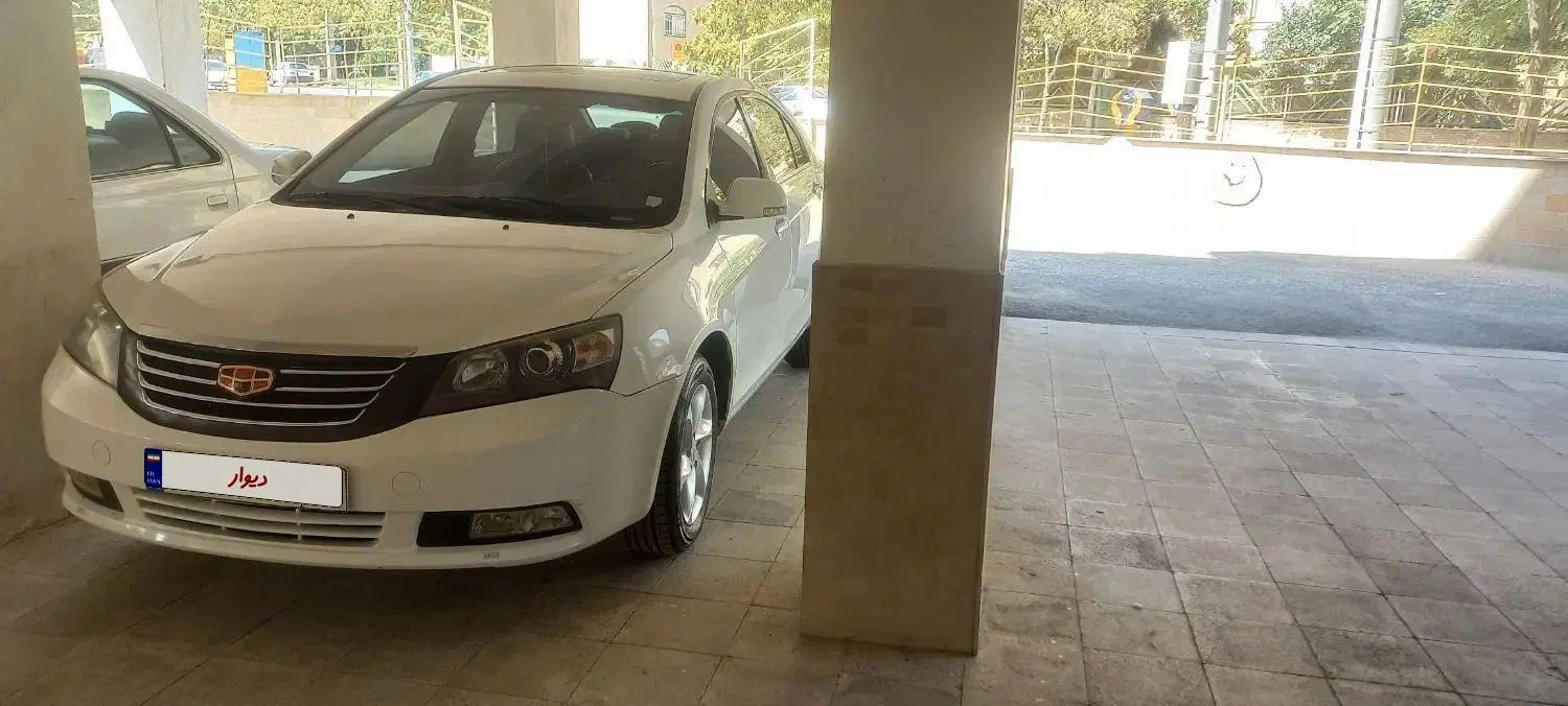 جیلی امگرند 7 دنده‌ای - 2013