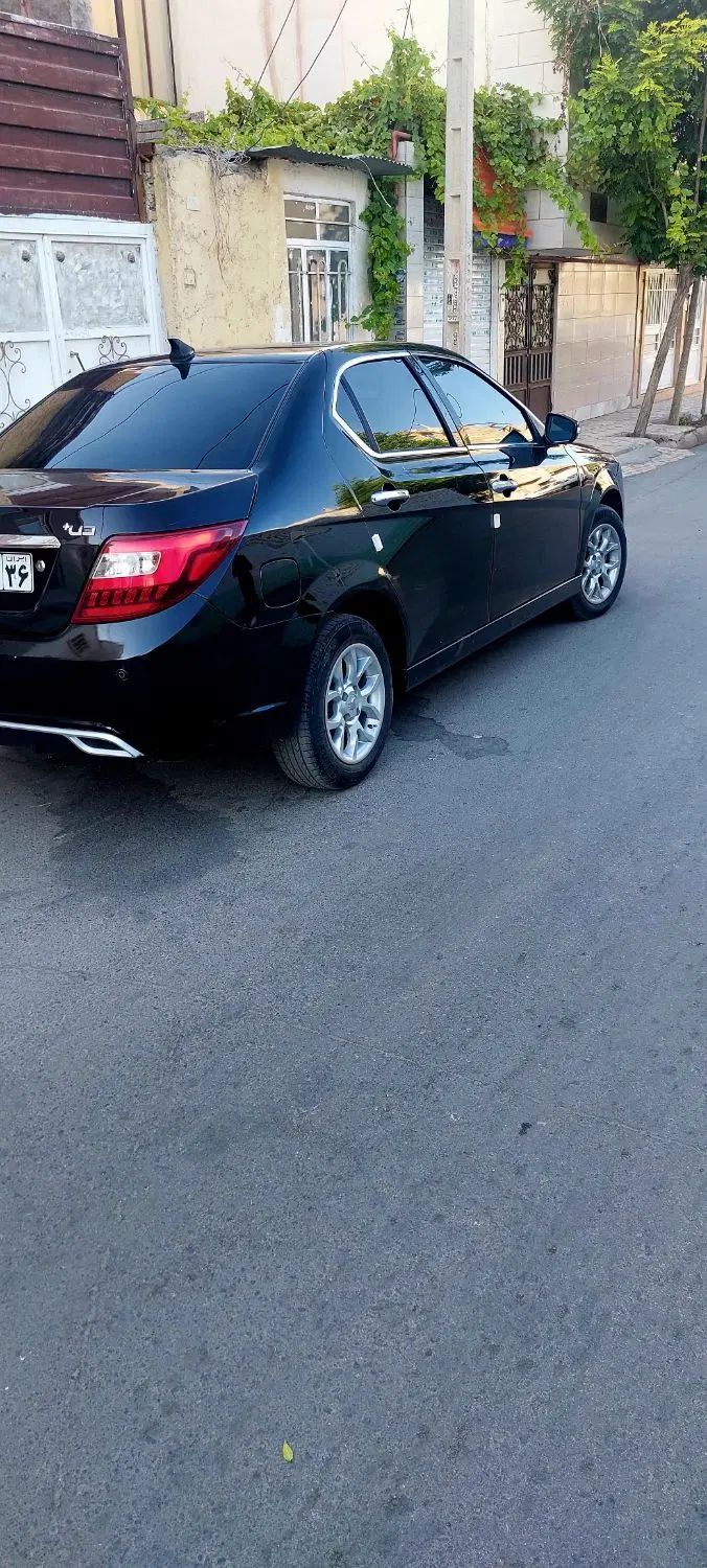 دنا پلاس ۵ دنده EF7 - 1402